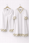 A-line Kurta set with V neckline detail